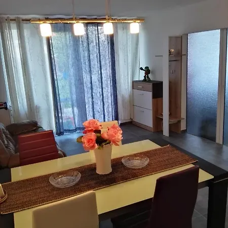 полина Feriehus *