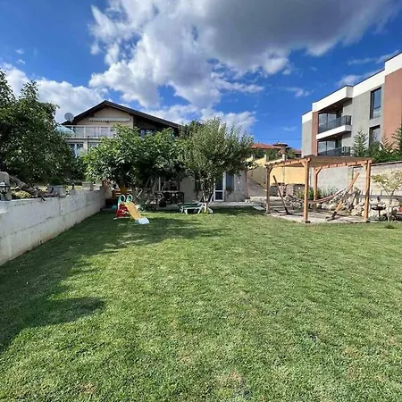 Nyaraló полина *